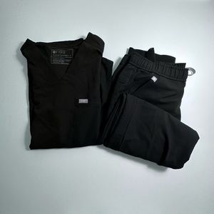 BUNDLE: Figs Scrub Set